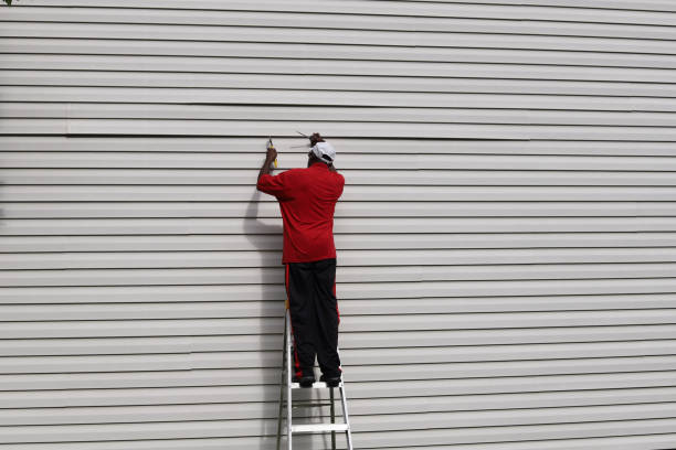 How To Choose The Right Materials for Your Siding Installation in 'Ganado, TX